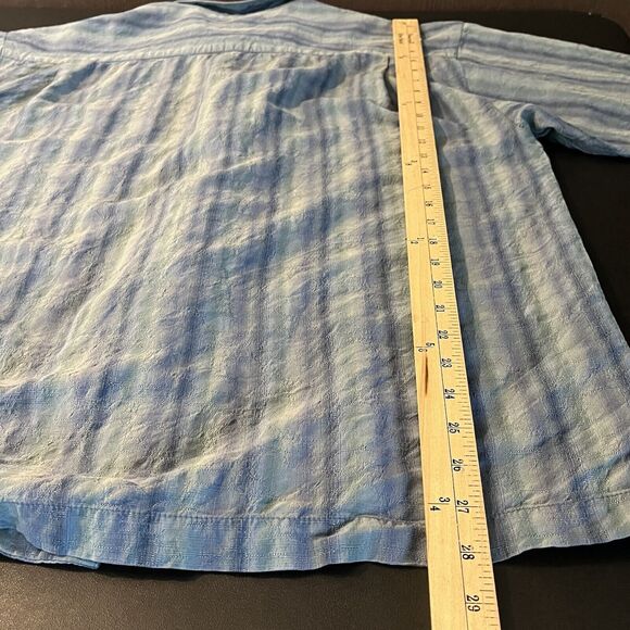 Tommy Bahama 100% Silk Shirt Size Medium Blue Teal Striped Pattern Button Up - Picture 10 of 11